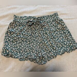 Dry Goods flowy short